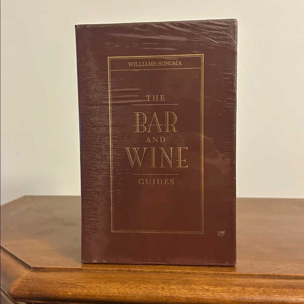 William Sonoma Bar & Wine Guide Books NWT